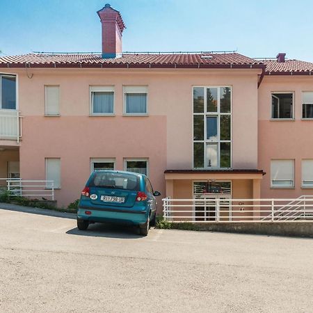 Cozy Apartment In Rijeka With Kitchen Экстерьер фото