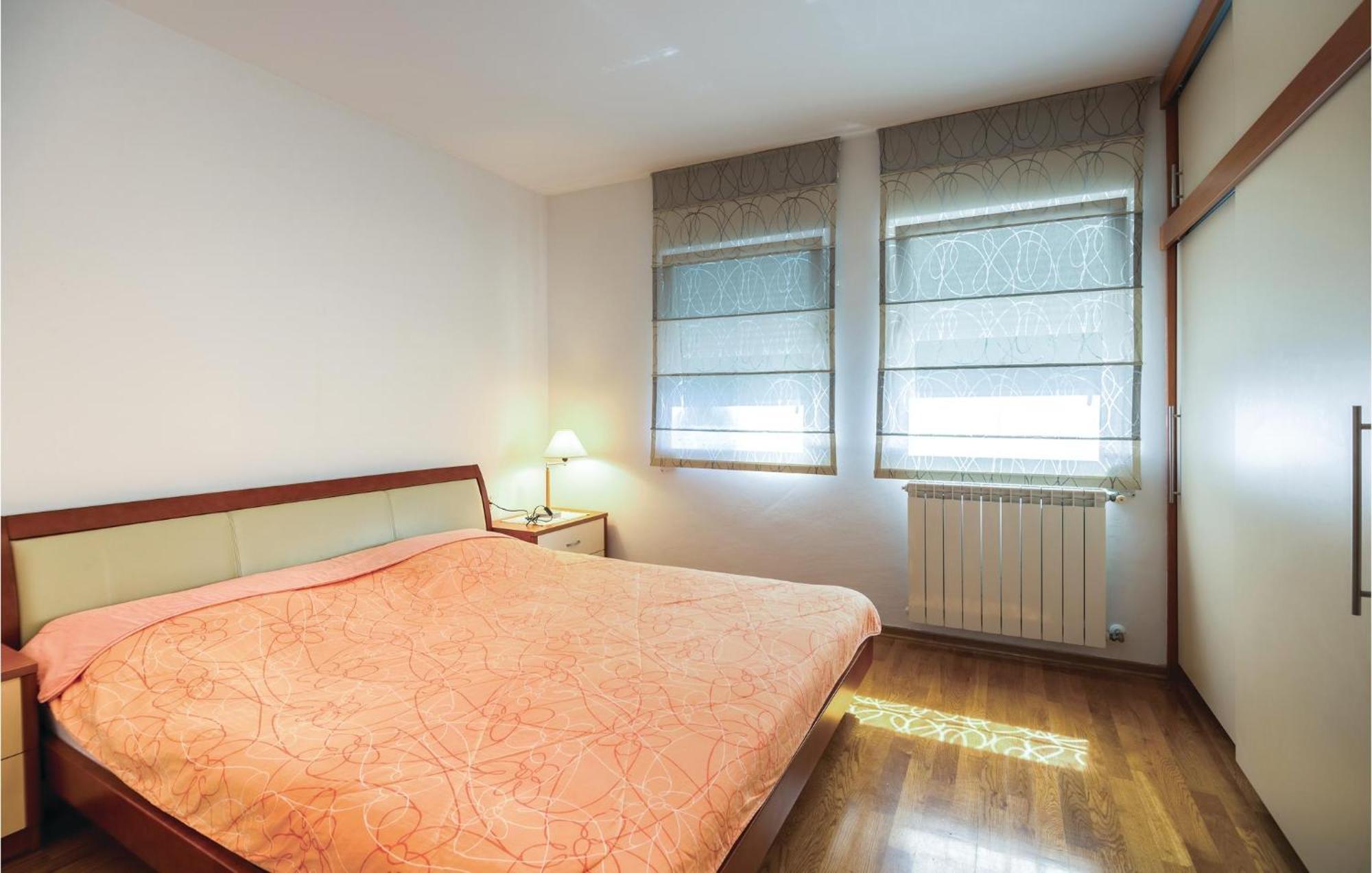 Cozy Apartment In Rijeka With Kitchen Экстерьер фото